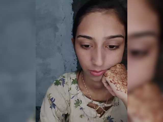 AlinaPopy's BongaCams show and profile