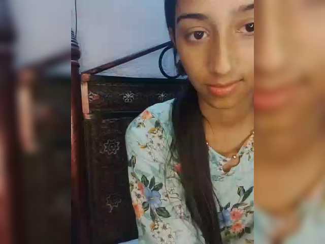 AlinaPopy's BongaCams show and profile