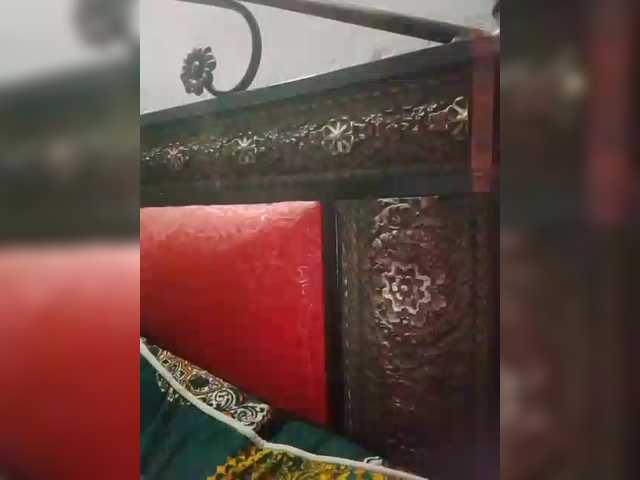 AlinaPopy's BongaCams show and profile