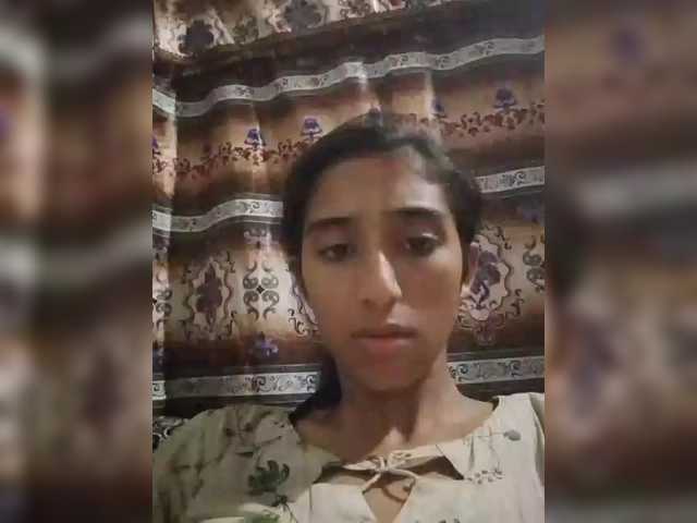 AlinaPopy's BongaCams show and profile