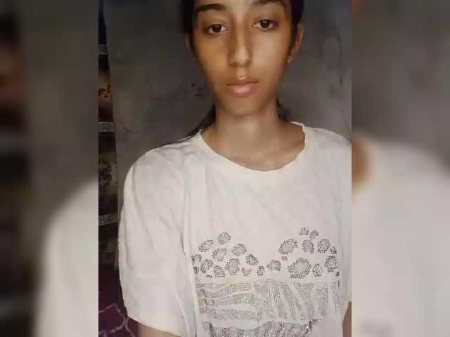 AlinaPopy live cam profile