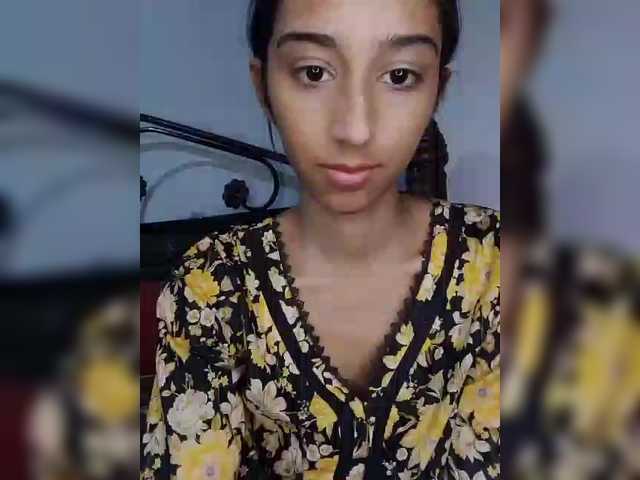 AlinaPopy's BongaCams show and profile