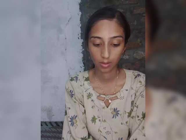 AlinaPopy's BongaCams show and profile