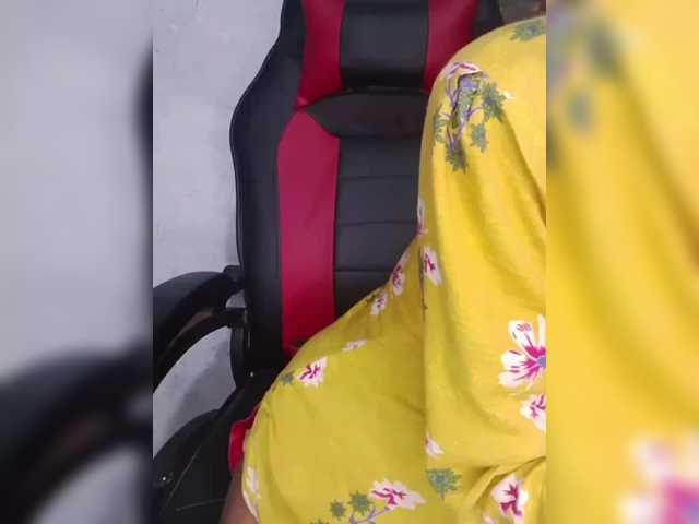 AlinaPopy's BongaCams show and profile