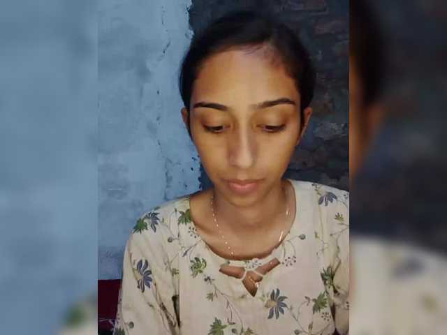 AlinaPopy's BongaCams show and profile