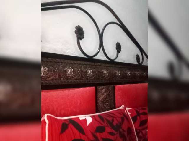 AlinaPopy's BongaCams show and profile