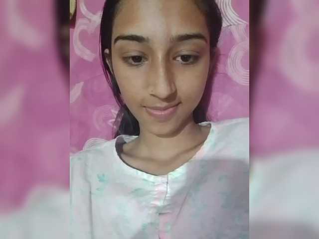 AlinaPopy's BongaCams show and profile