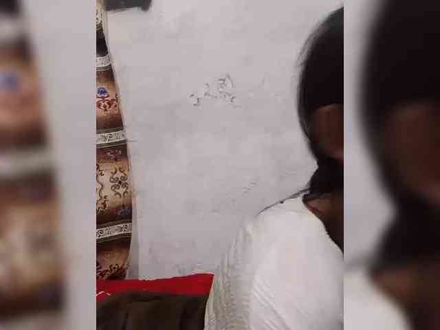 AlinaPopy Live Webcam on BongaCams