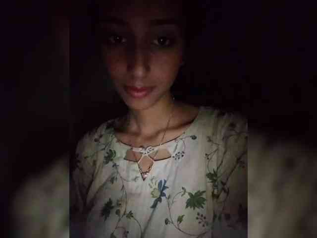 AlinaPopy Live Webcam on BongaCams