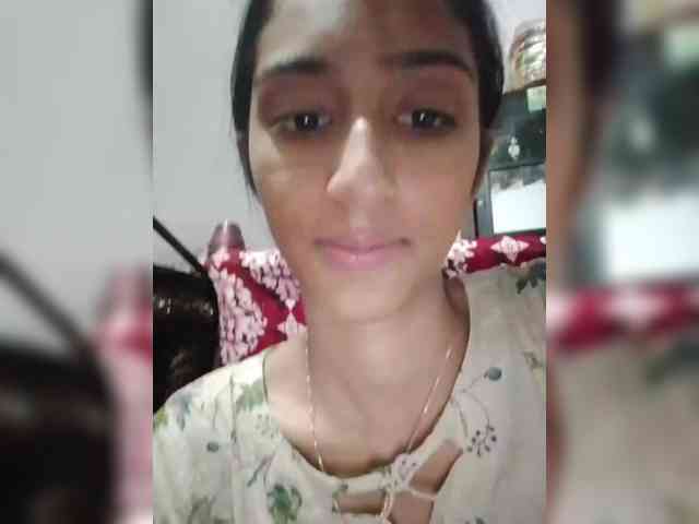 AlinaPopy Live Webcam on BongaCams