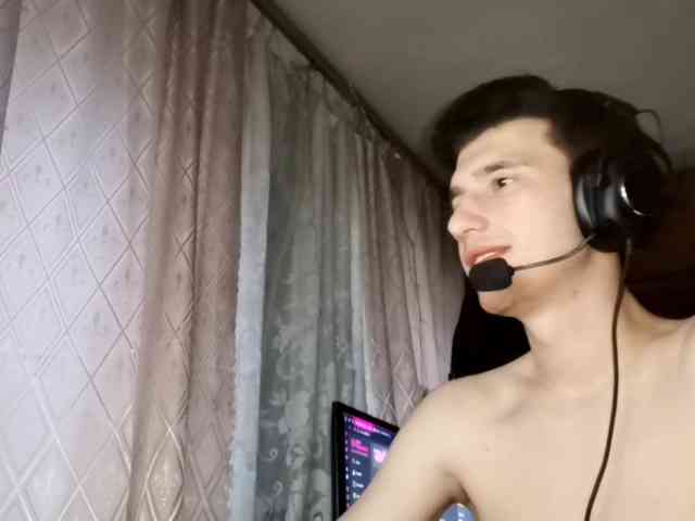 JamesLagerfeld JamesLagerfeld