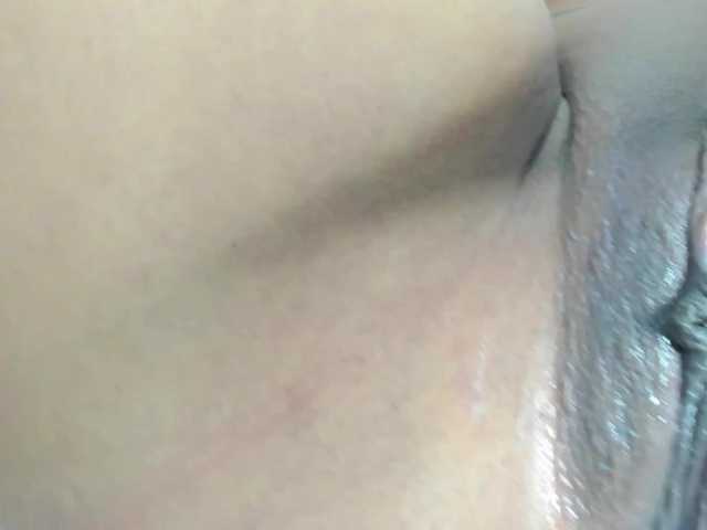 ribylove's BongaCams show and profile