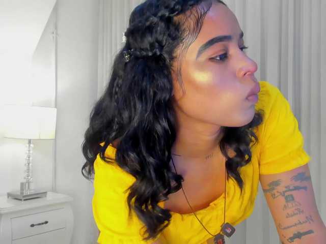 ribylove's BongaCams show and profile