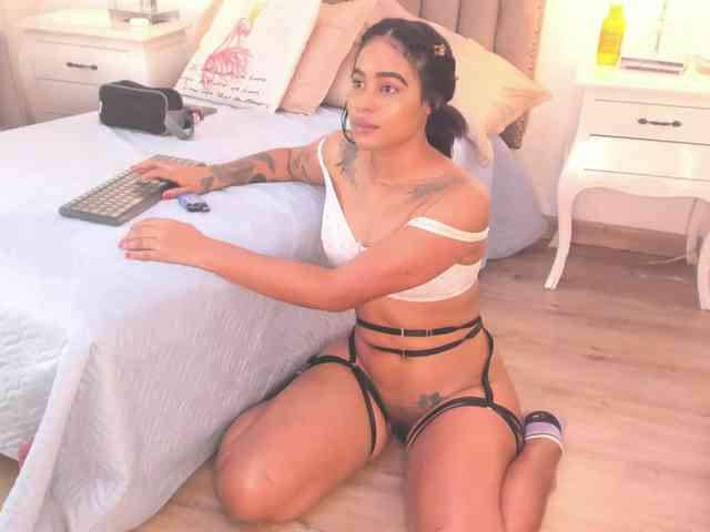 ribylove Live Webcam on BongaCams