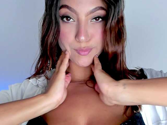 vanessaasquirt's BongaCams show and profile