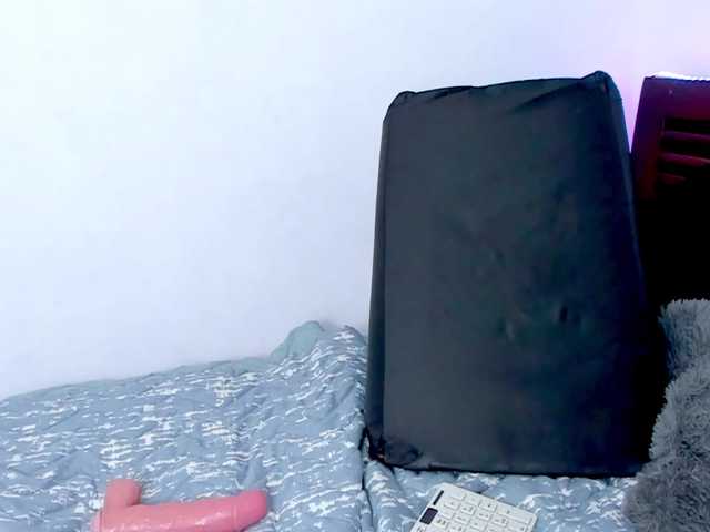 vanessaasquirt's BongaCams show and profile