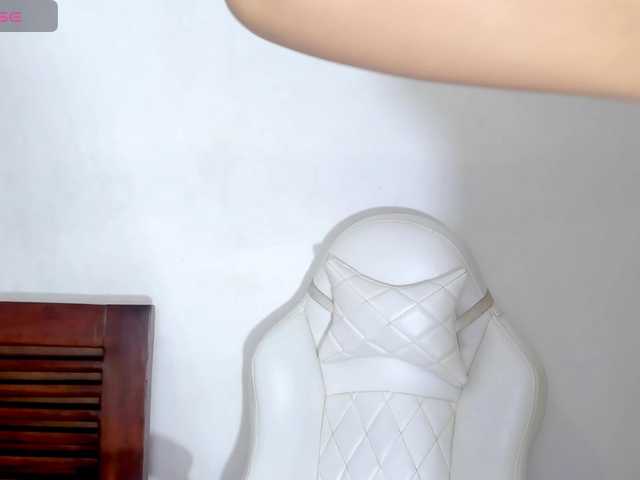 vanessaasquirt's BongaCams show and profile