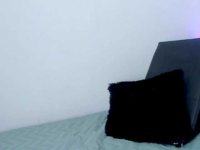 vanessaasquirt's BongaCams show and profile