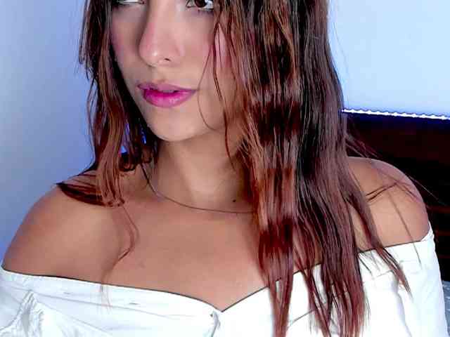 vanessaasquirt webcam