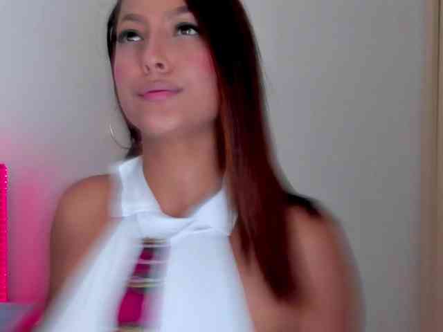 vanessaasquirt webcam