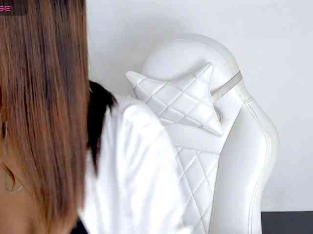 vanessaasquirt webcam