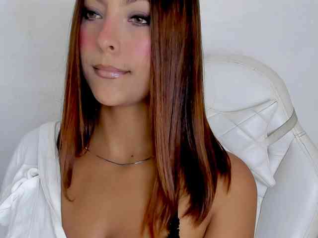 vanessaasquirt webcam