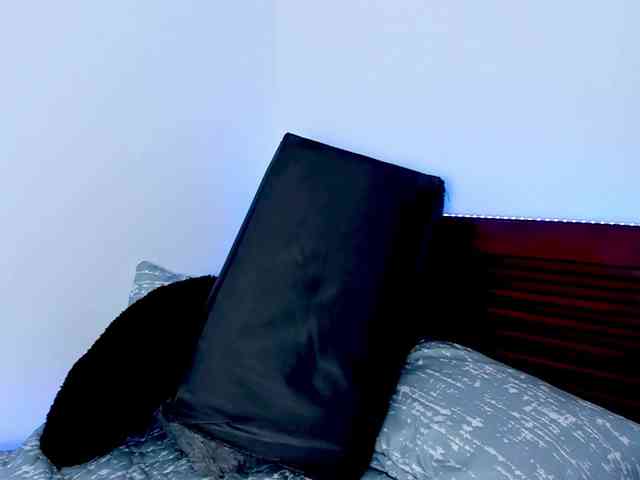 vanessaasquirt webcam