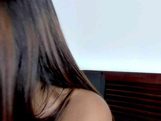 vanessaasquirt webcam