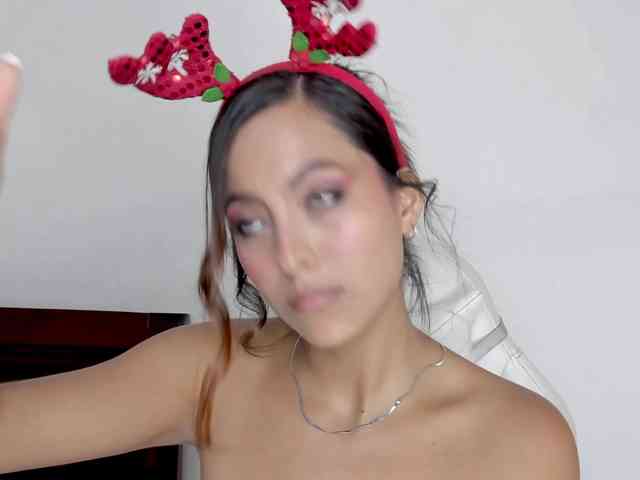 vanessaasquirt webcam