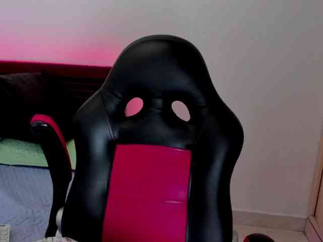 vanessaasquirt webcam