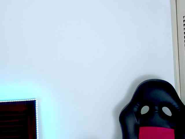 vanessaasquirt webcam