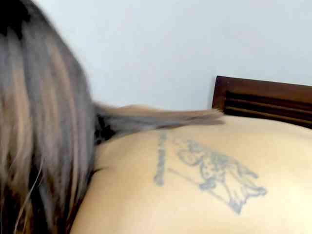 vanessaasquirt webcam