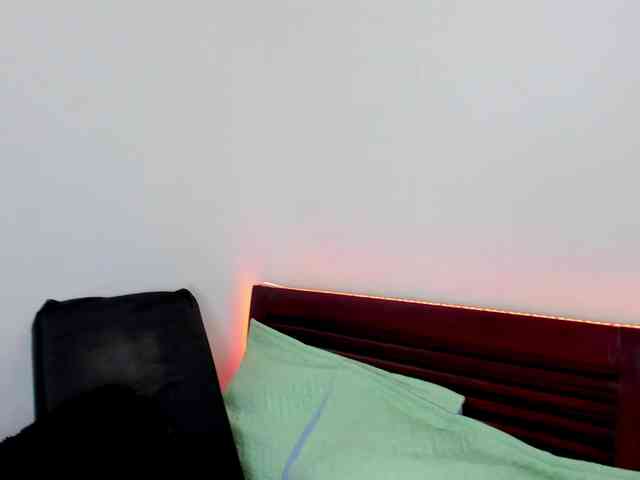 vanessaasquirt webcam