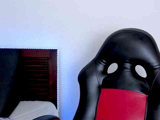 vanessaasquirt webcam