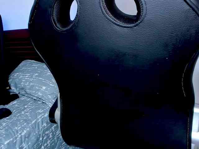 vanessaasquirt webcam