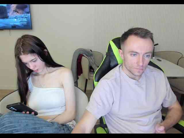 Alina13842 Live Webcam on BongaCams