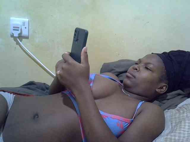 camilla-sweet webcam