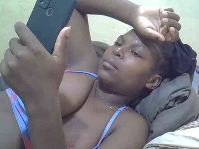 camilla-sweet webcam