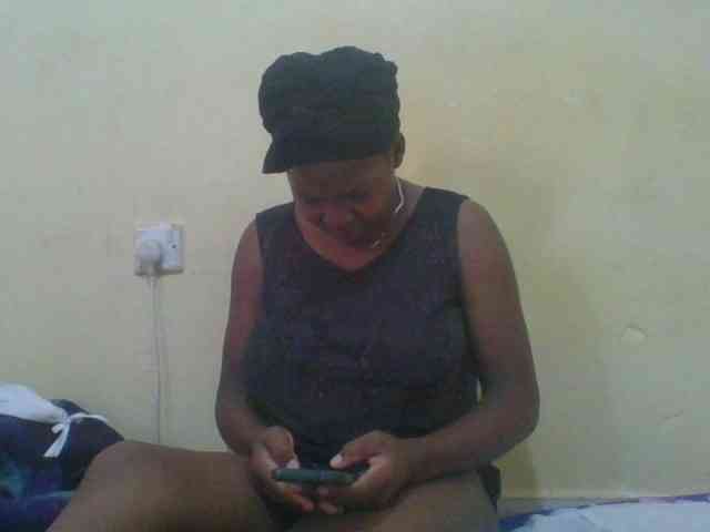 camilla-sweet webcam