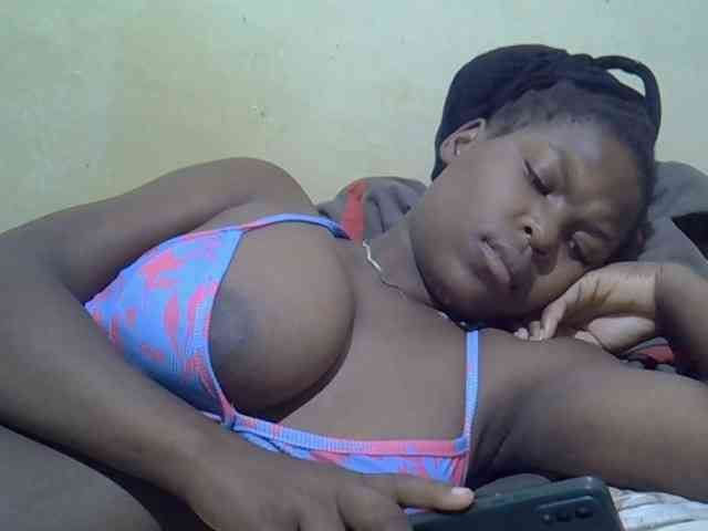 camilla-sweet webcam