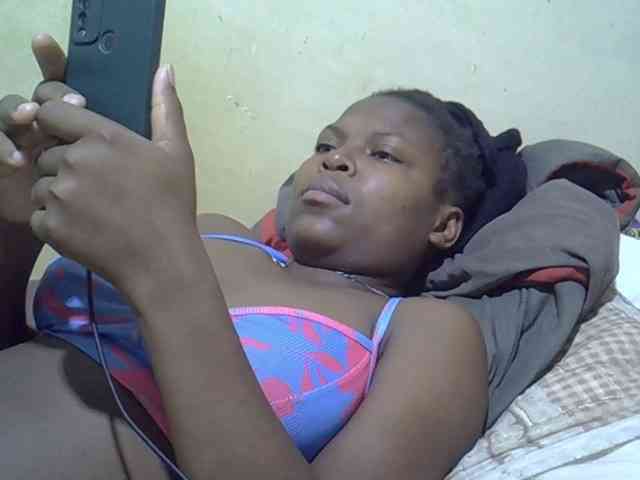 camilla-sweet webcam