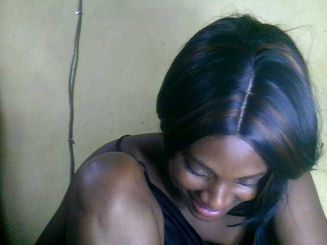 Maissah's BongaCams show and profile