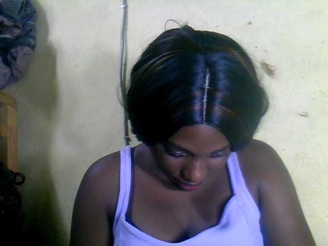 Maissah's BongaCams show and profile