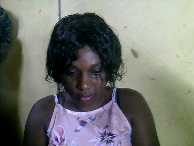 Maissah's BongaCams show and profile