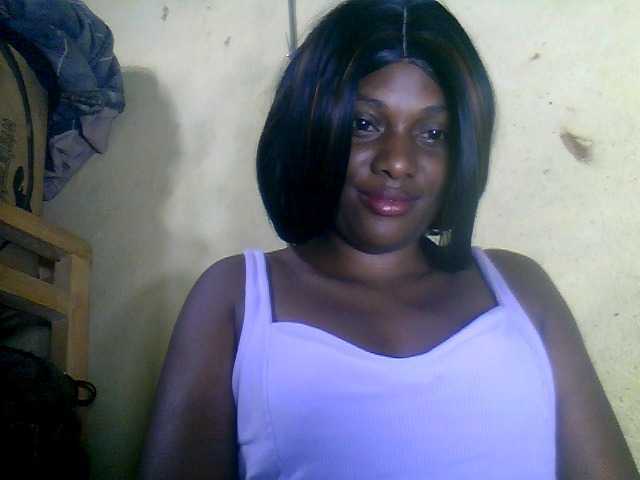 Maissah's BongaCams show and profile