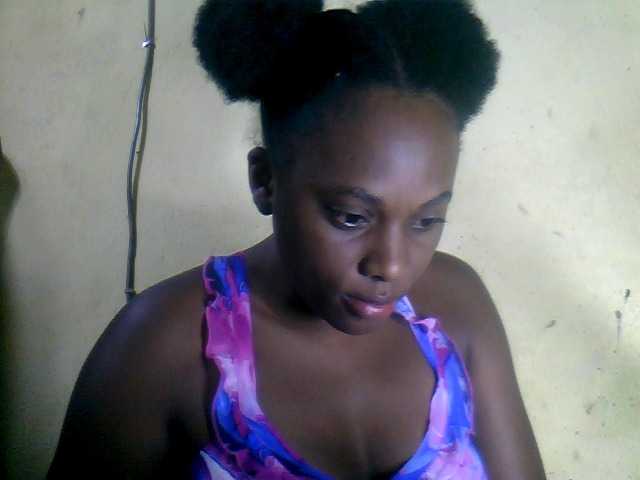 Maissah's BongaCams show and profile