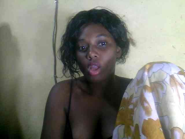 Maissah Live Webcam on BongaCams