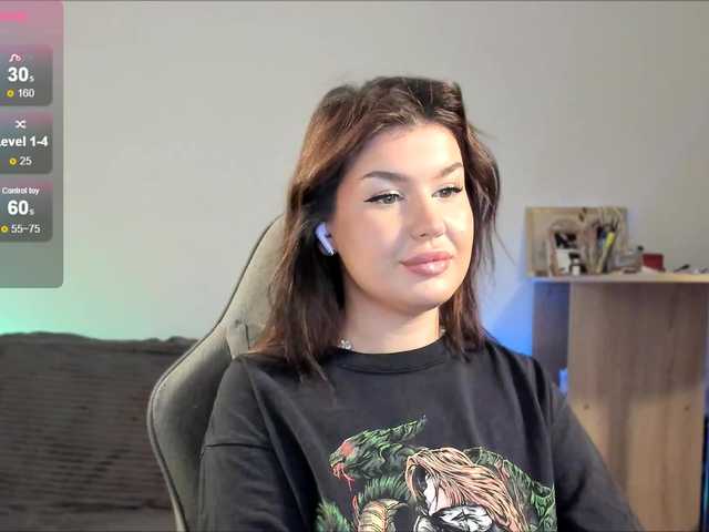 VILOVERS's BongaCams show and profile