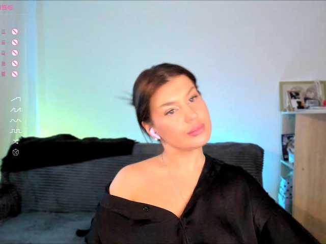 VILOVERS's BongaCams show and profile