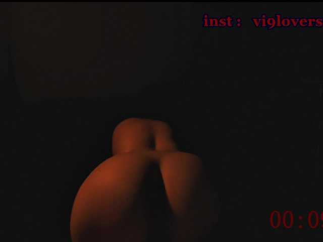 VILOVERS's BongaCams show and profile